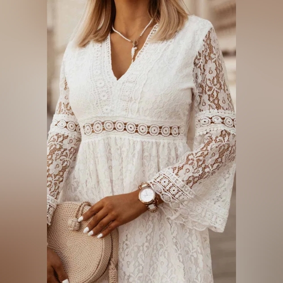 LAST ONE! Boho White Lace V Neck Mini Dress - Picture 4 of 4